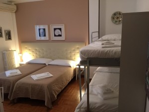 B&B Corso Porta Nuova 39 Verona - Stanza fino a 4 posti letto (1)